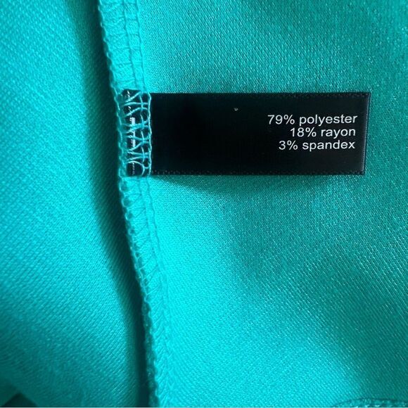 The Limited Green Sleeveless Dress. Size Small. Great Condition!! - Picture 7 of 12